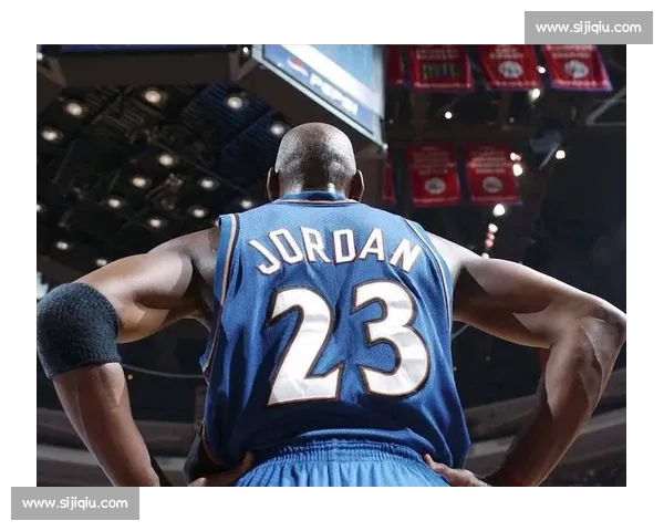 从草根到传奇的篮球巨星成长与时代影响背后的坚持与荣耀之路 从草根到传奇的篮球巨星成长与时代影响背后的坚持与荣耀之路